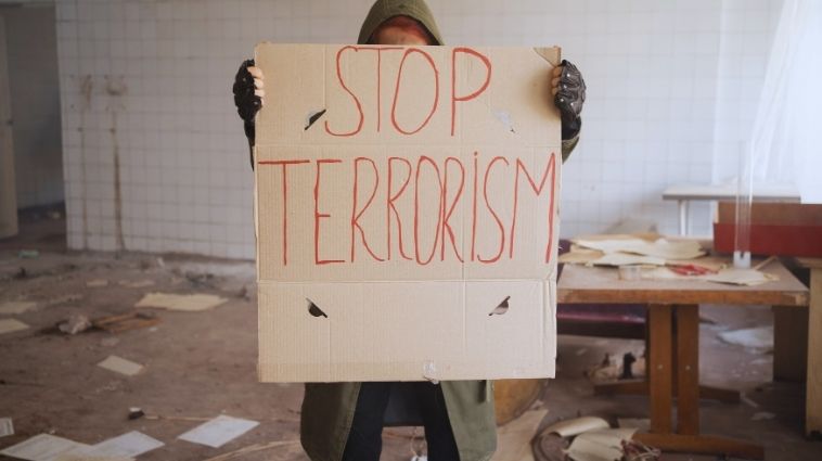 Essay on Terrorism in Hindi